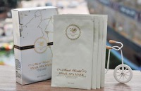 “膜幻世界”：用爱与感恩用心做面膜